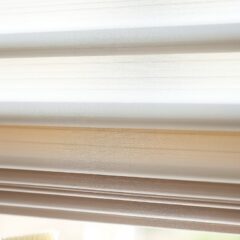 Jak czyścić plisy okienne: skuteczne metody pielęgnacji i unikanie uszkodzeń materiału